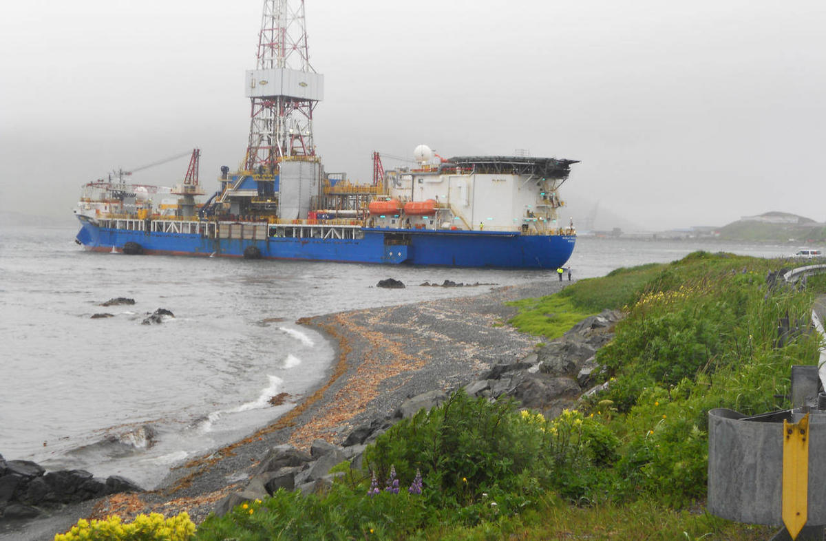 Vessel drifts near shore