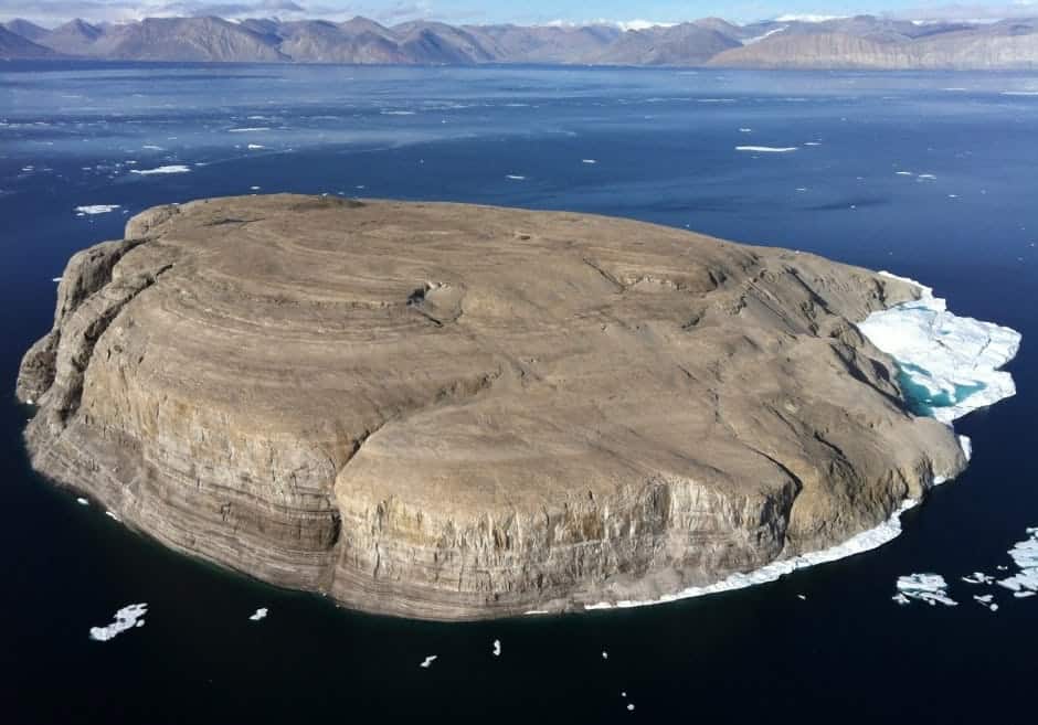 Hans Island (Tartupaluk) as seen from the air