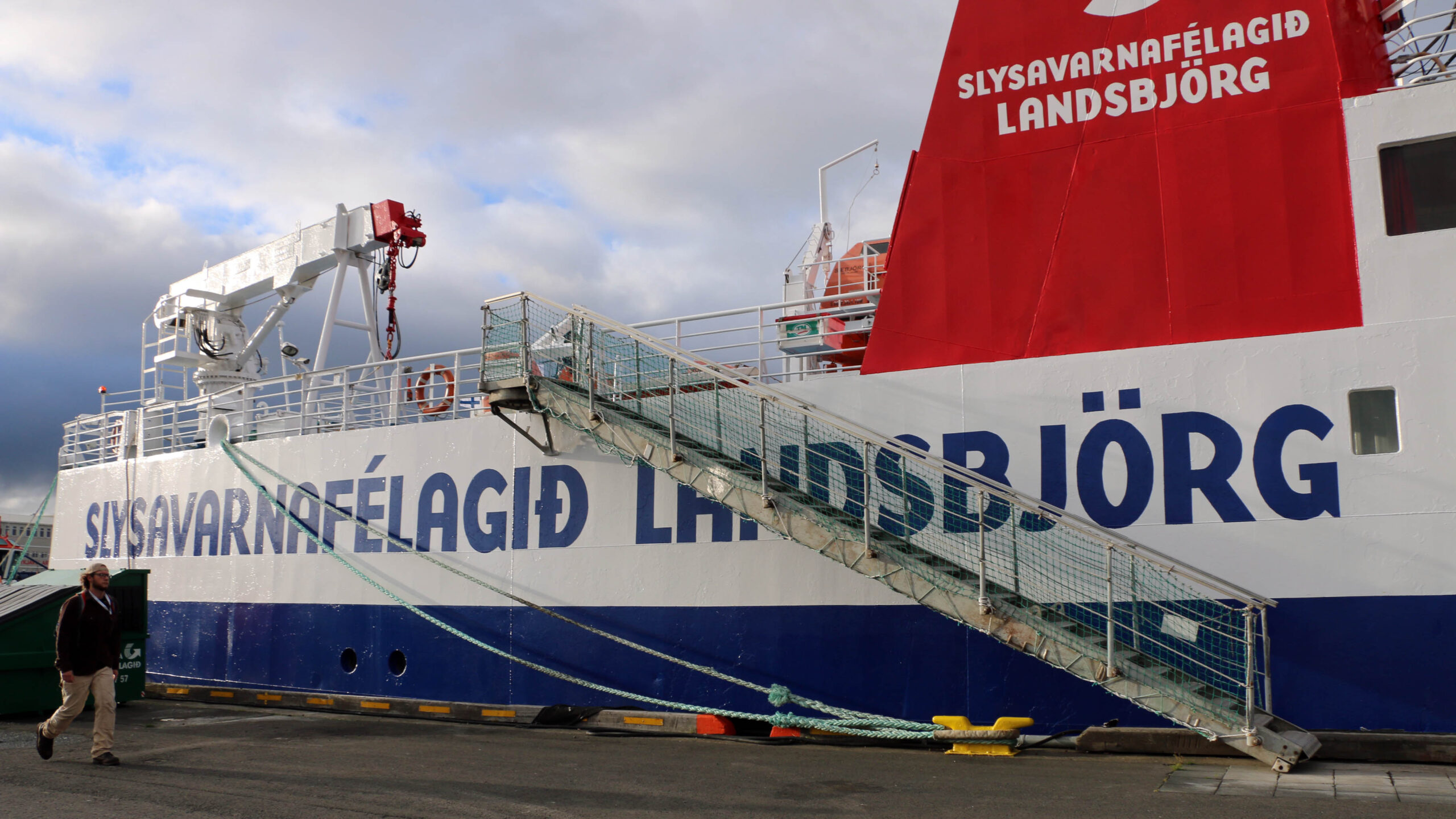 Crisis Management in Arctic Communities: Principles of Crisis Response